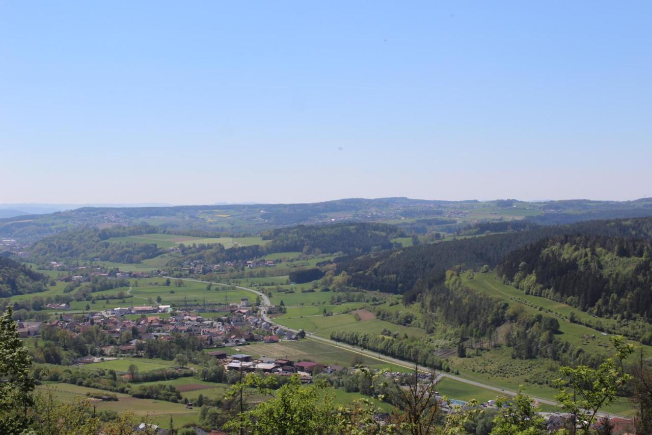 Moderne Ferienwohnung Mit Eigenem Garten Und Traumhaften Blick Wilhelmsthal Exterior foto