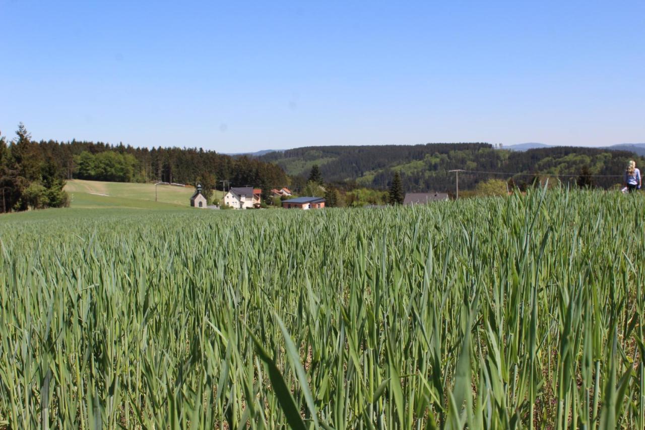 Moderne Ferienwohnung Mit Eigenem Garten Und Traumhaften Blick Wilhelmsthal Exterior foto