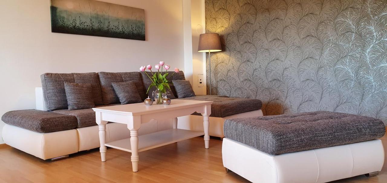 Moderne Ferienwohnung Mit Eigenem Garten Und Traumhaften Blick Wilhelmsthal Exterior foto