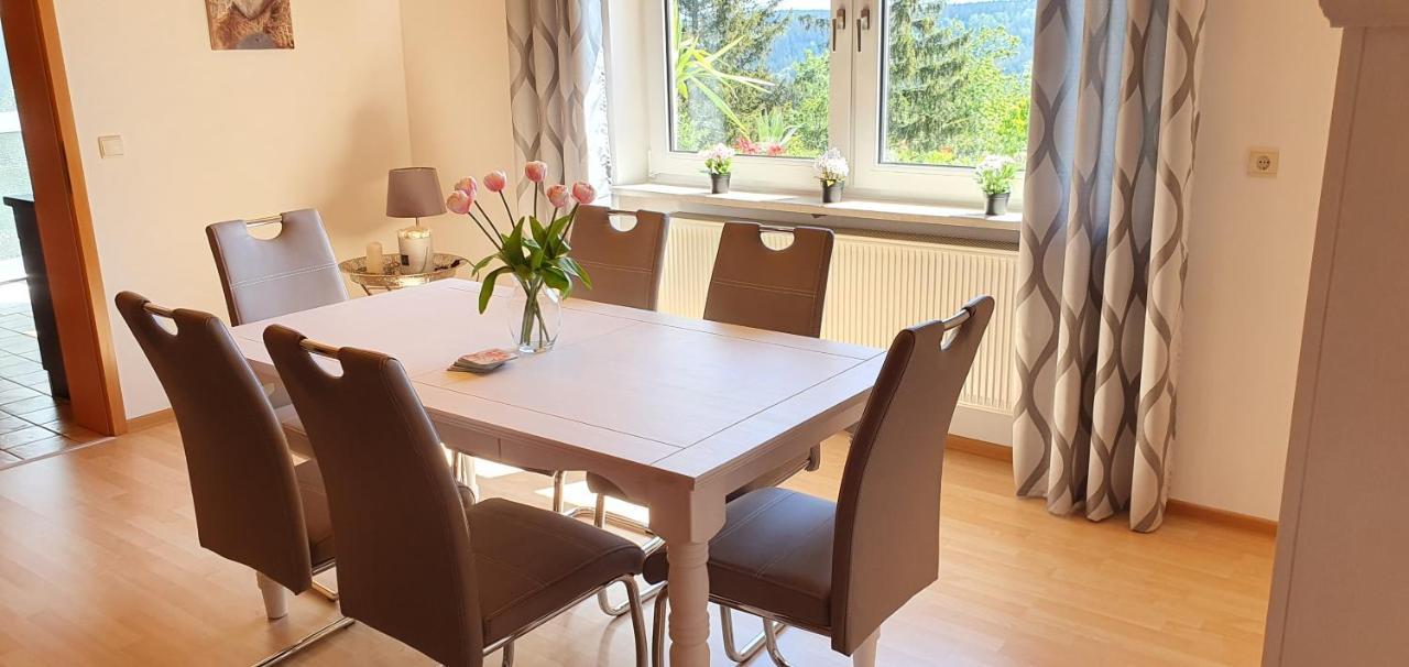 Moderne Ferienwohnung Mit Eigenem Garten Und Traumhaften Blick Wilhelmsthal Exterior foto