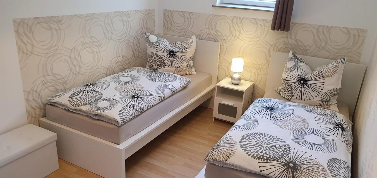Moderne Ferienwohnung Mit Eigenem Garten Und Traumhaften Blick Wilhelmsthal Exterior foto