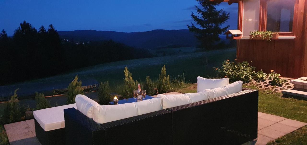 Moderne Ferienwohnung Mit Eigenem Garten Und Traumhaften Blick Wilhelmsthal Exterior foto